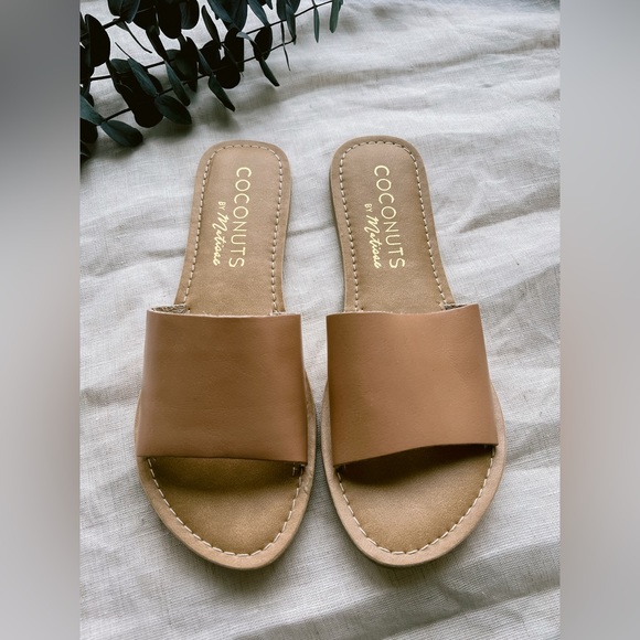 Coconuts By Matisse Slides - New - Picture 3 of 4